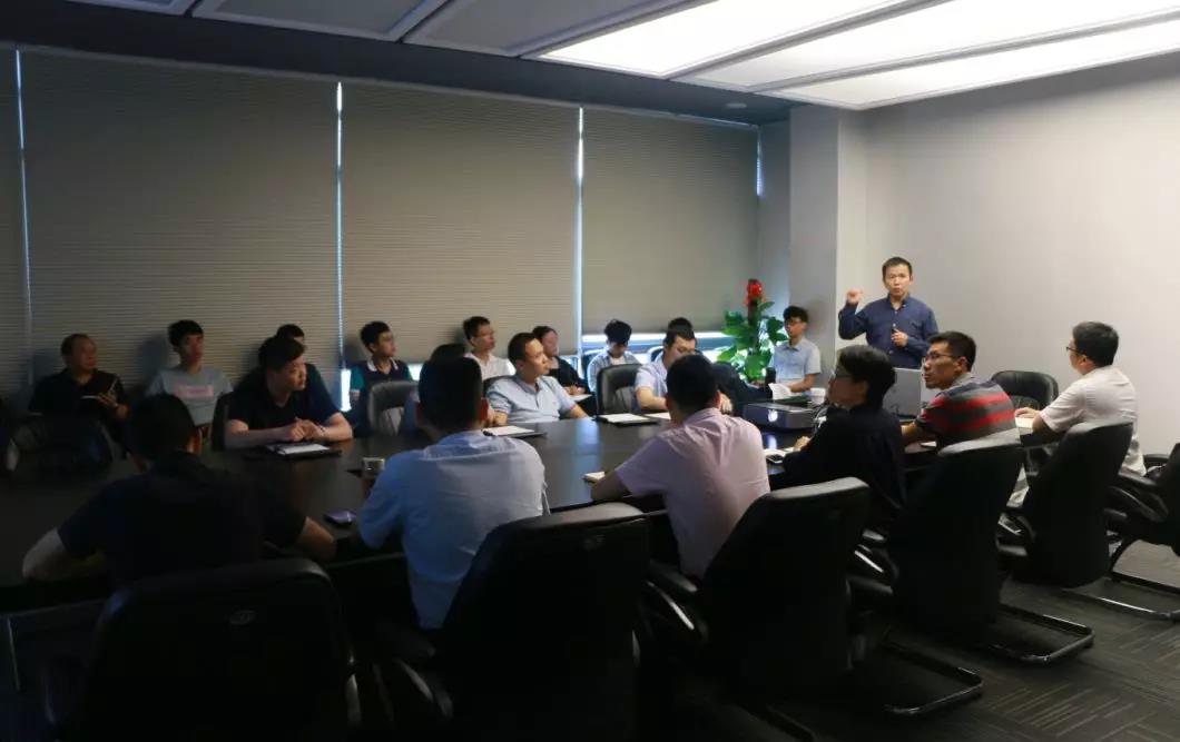 同济大学建设管理与房地产系主任王广斌教授莅临C7国际官方网站指导、交流